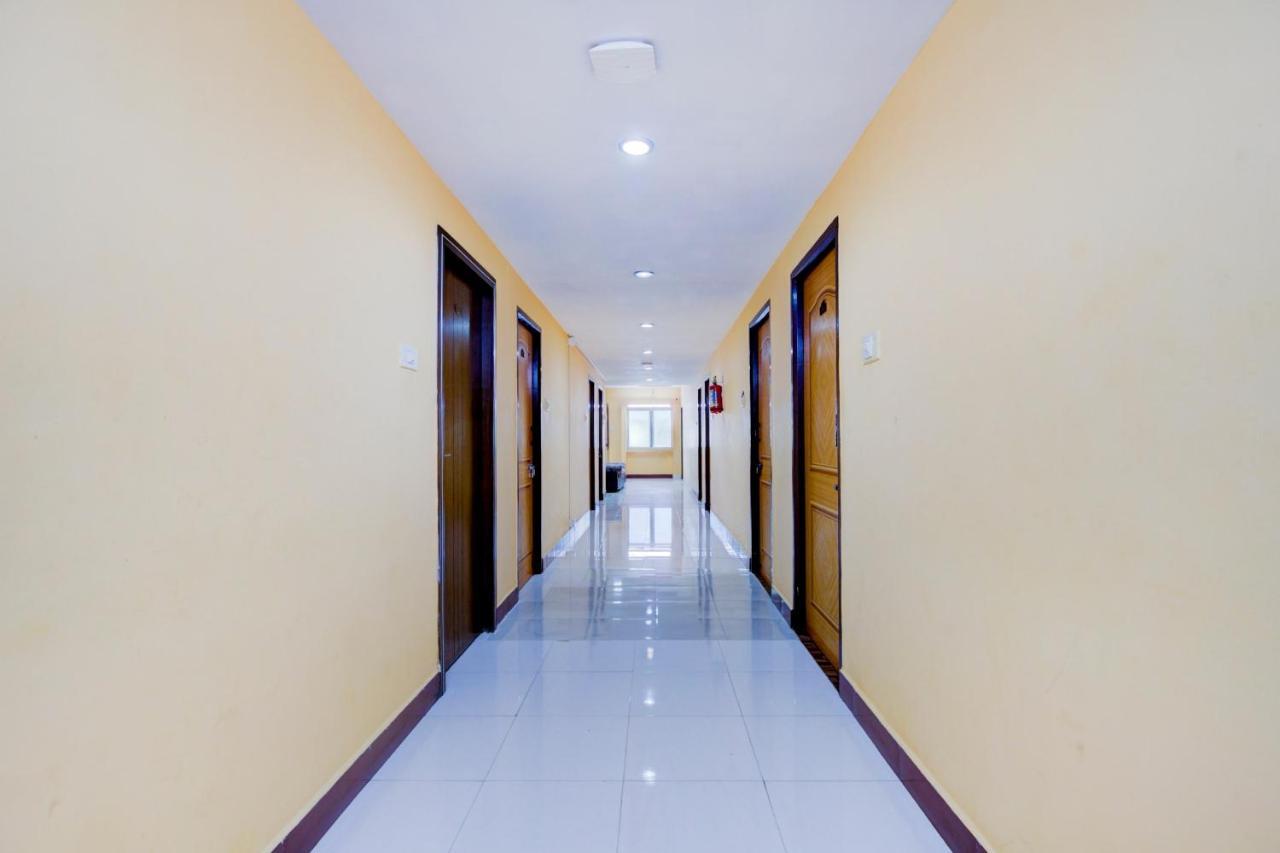 Oyo Flagship Amutha Residency Hotel Chennai Ngoại thất bức ảnh