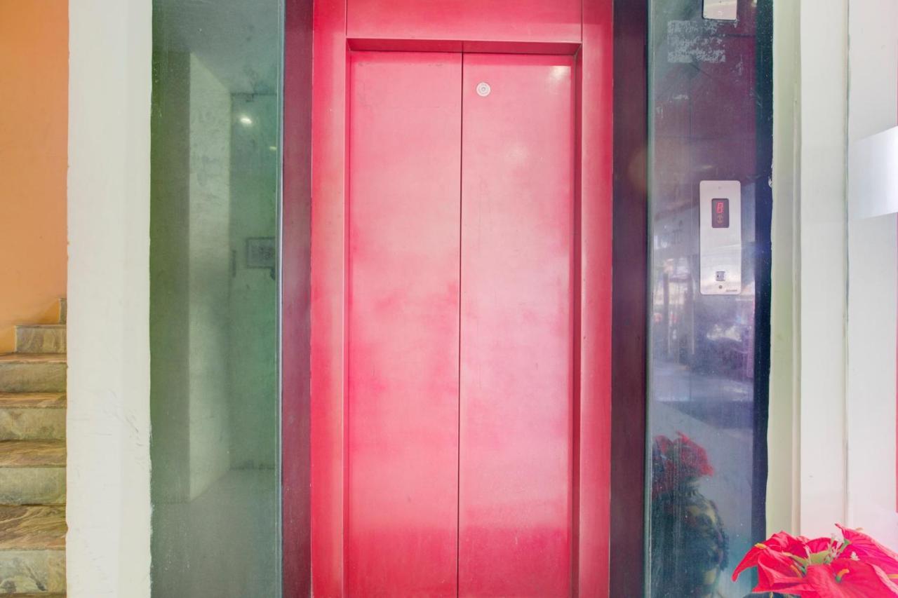 Oyo Flagship Amutha Residency Hotel Chennai Ngoại thất bức ảnh
