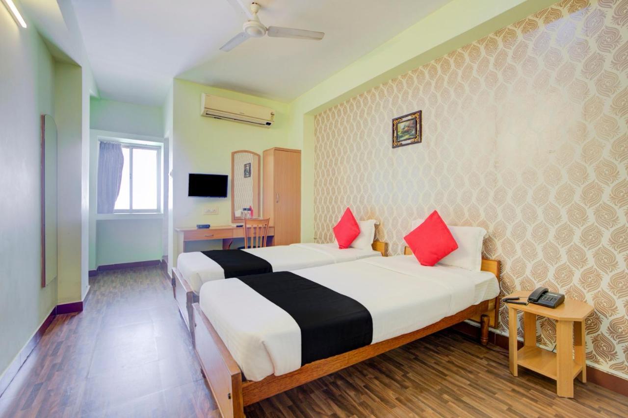 Oyo Flagship Amutha Residency Hotel Chennai Ngoại thất bức ảnh